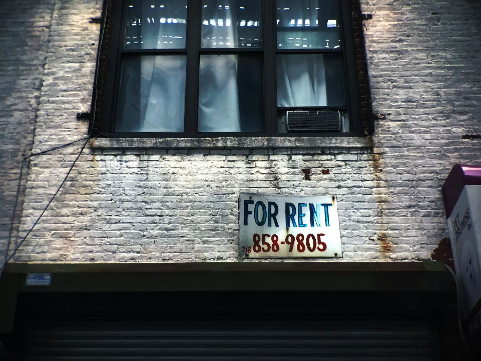 Rental and Real Estate Scams: How to Protect Yourself from Fraudulent Listings, Foreclosure Scams, and Title Fraud