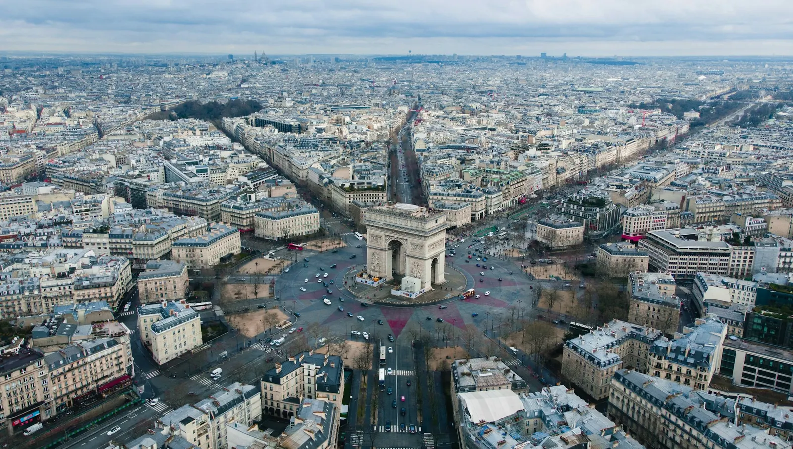 France Scams 2025: The €7.6 Billion Crisis Sweeping Europe's Second-Largest Economy