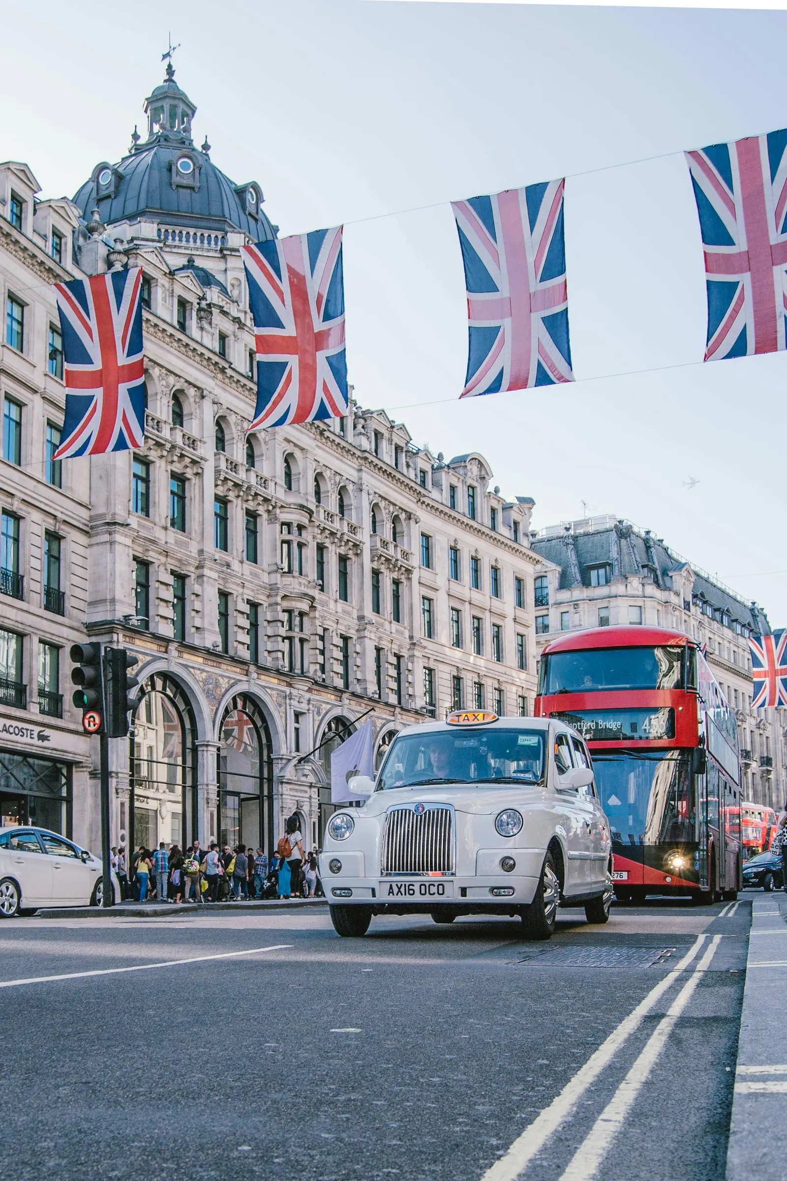 United Kingdom Scams 2025: A Nation Under Siege from Sophisticated Fraud