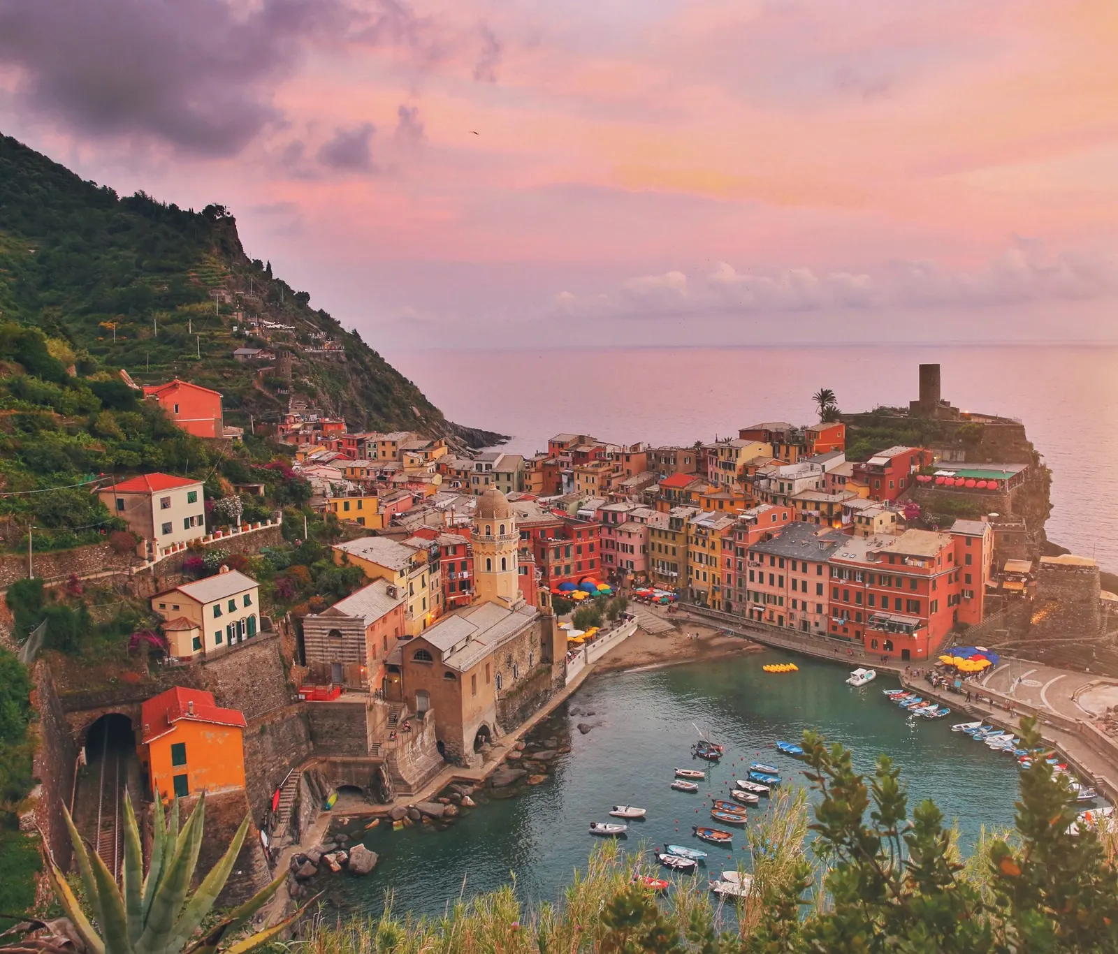 Italy Scams 2025: From Romance to Retirement – How the Cradle of Civilization Faces a €181 Million Fraud Epidemic