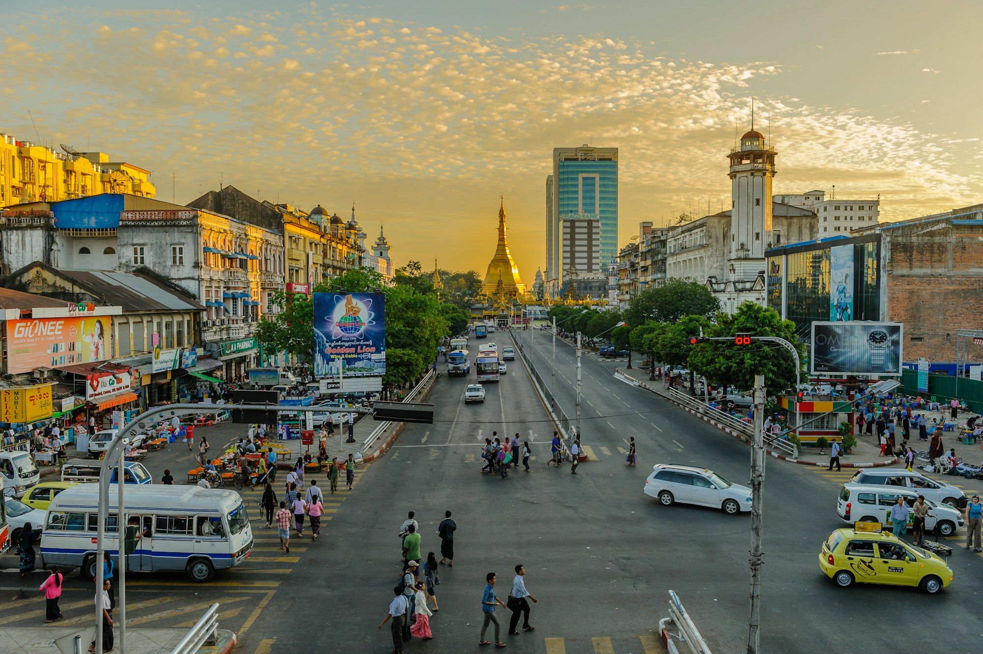 Myanmar's Massive Scam Hub Crackdown: Nearly 1,600 Arrests in Five Days